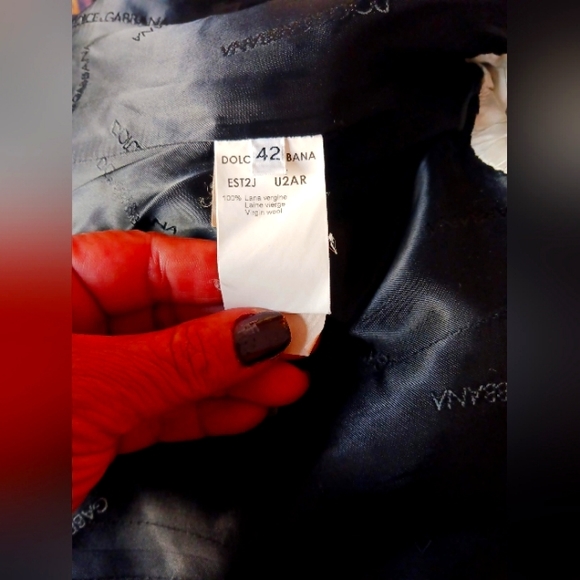 Authentic Dolce & Gabbana 2 Piece Suit - Picture 3 of 16